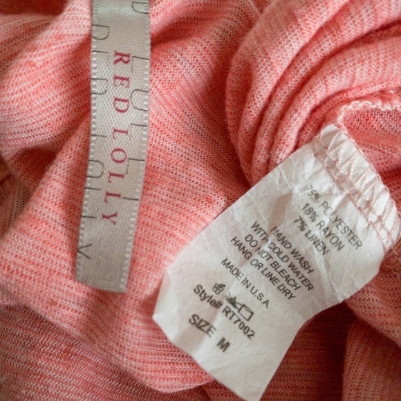 ๐ Cold Shoulder Coral Top Sz Med - Picture 3 of 3